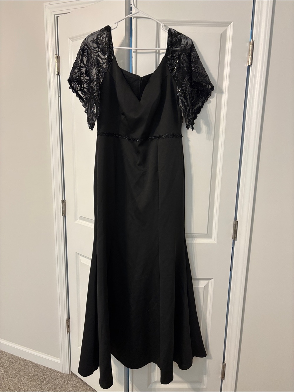 Ever Pretty Black Lace Sleeve Evening Dress
